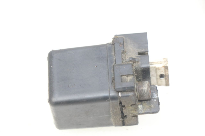 photo de RELÉ DE PARTIDA HONDA CBR RR FIREBLADE 900 (1992 - 1994) - Detalhe da peça