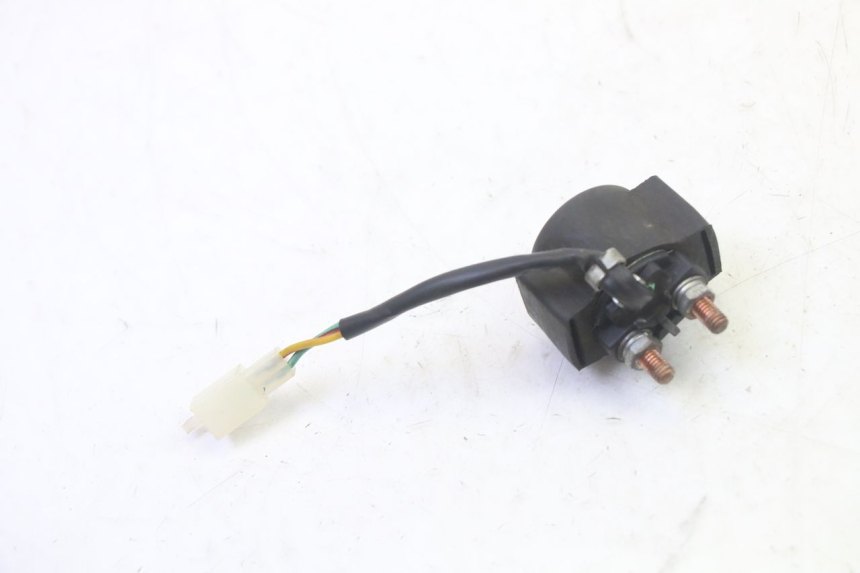 photo de RELÉ DE PARTIDA SYM CROX 4T 50 (2016 - 2023) - Zoom do estado de desgaste