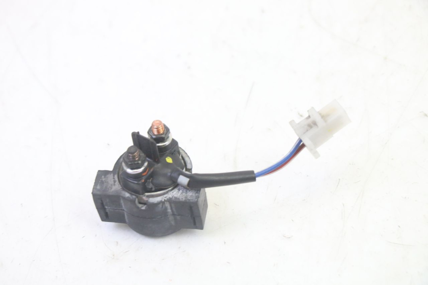 photo de RELÉ DE PARTIDA YAMAHA CYGNUS X INJECTION 125 (2007 - 2013) - Zoom do estado de desgaste