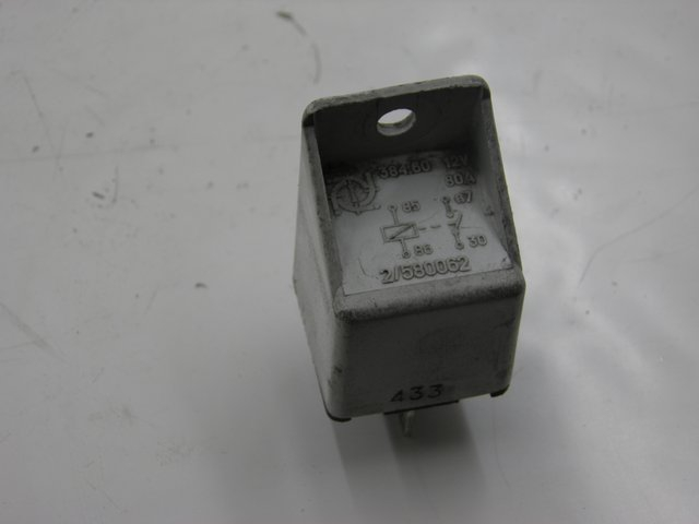 photo de RELÉ DE PARTIDA DERBI GP MAX 250 (2006 - 2008) - Vista principal