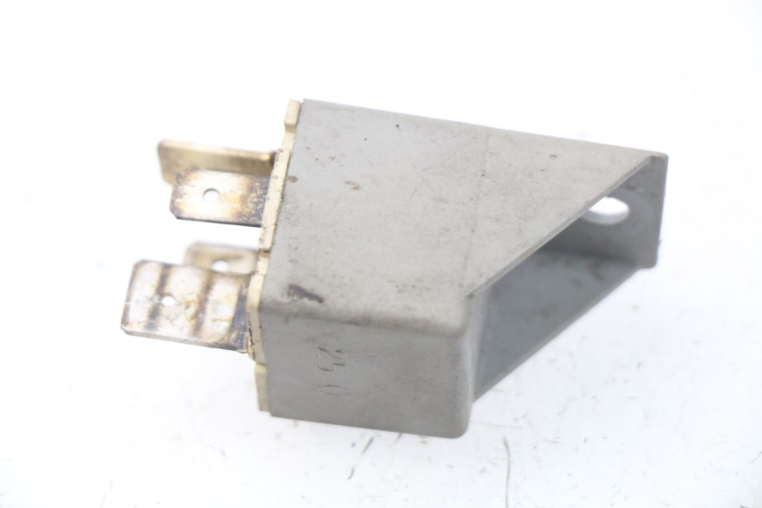 photo de RELÉ DE PARTIDA GILERA DNA 50 (2000 - 2007) - Detalhe da peça