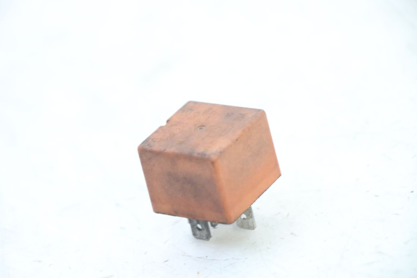 photo de RELÉ DE PARTIDA PEUGEOT ELYSTAR 50 (2002 - 2014) - Detalhe da peça
