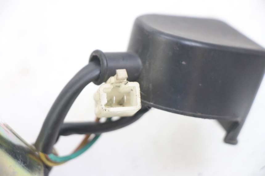 photo de RELÉ DE PARTIDA TNT MOTOR FASTINO 4T 50 (2013 - 2019) - Zoom do estado de desgaste