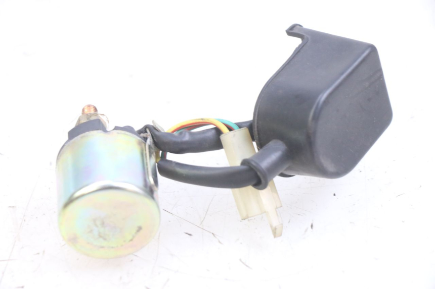 photo de RELÉ DE PARTIDA TNT MOTOR FASTINO 4T 50 (2013 - 2019) - Outro ângulo de visão