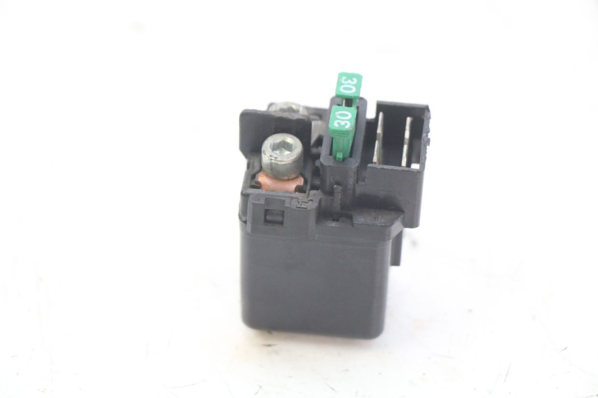 photo de RELÉ DE PARTIDA HONDA FES PANTHEON 2T 125 (1998 - 2002) - Detalhe da peça