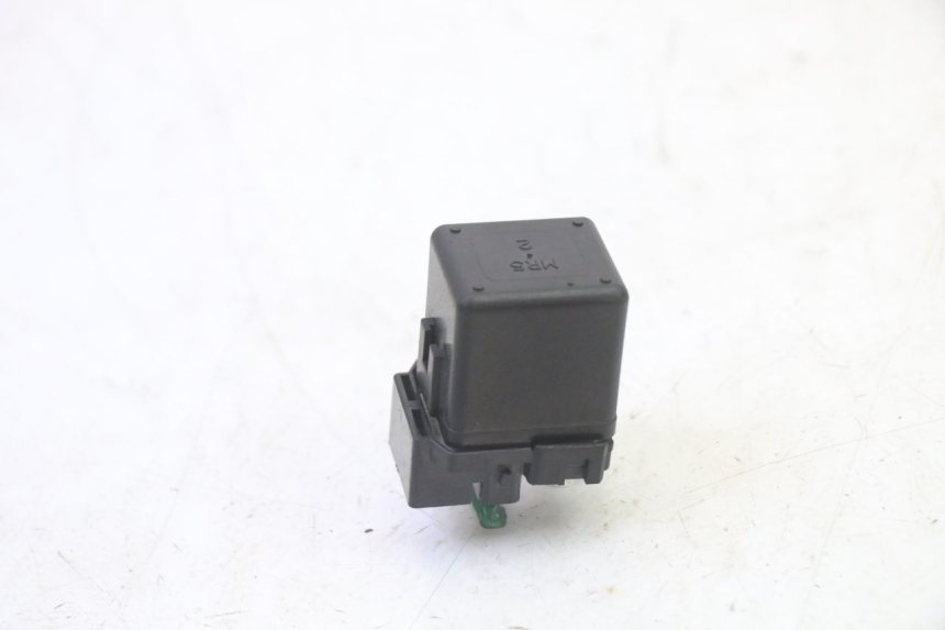 photo de RELÉ DE PARTIDA HONDA FES S-WING SWING ABS 125 (2007 - 2015) - Outro ângulo de visão