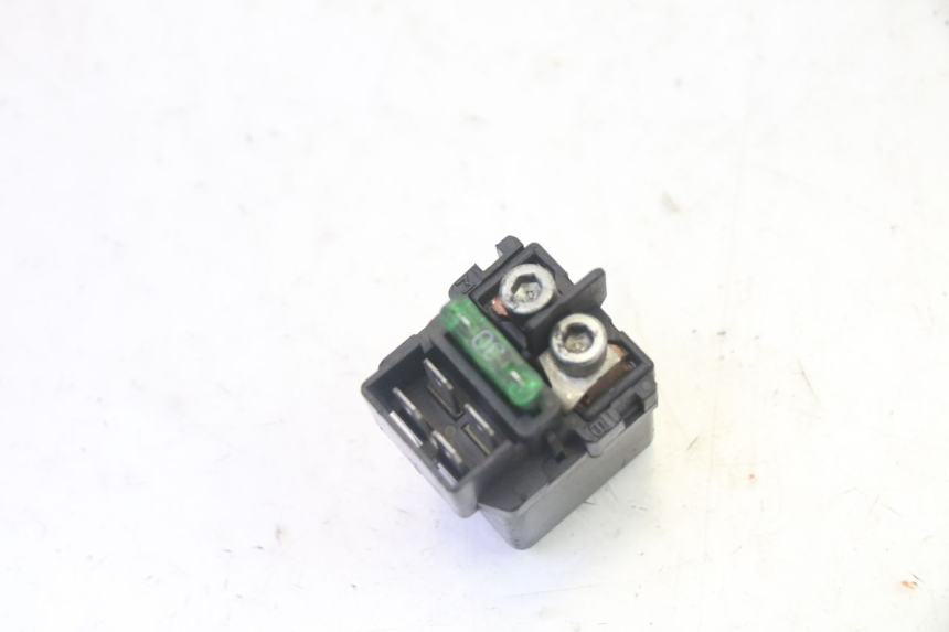 photo de RELÉ DE PARTIDA HONDA FES S-WING SWING ABS 125 (2007 - 2015) - Detalhe da peça