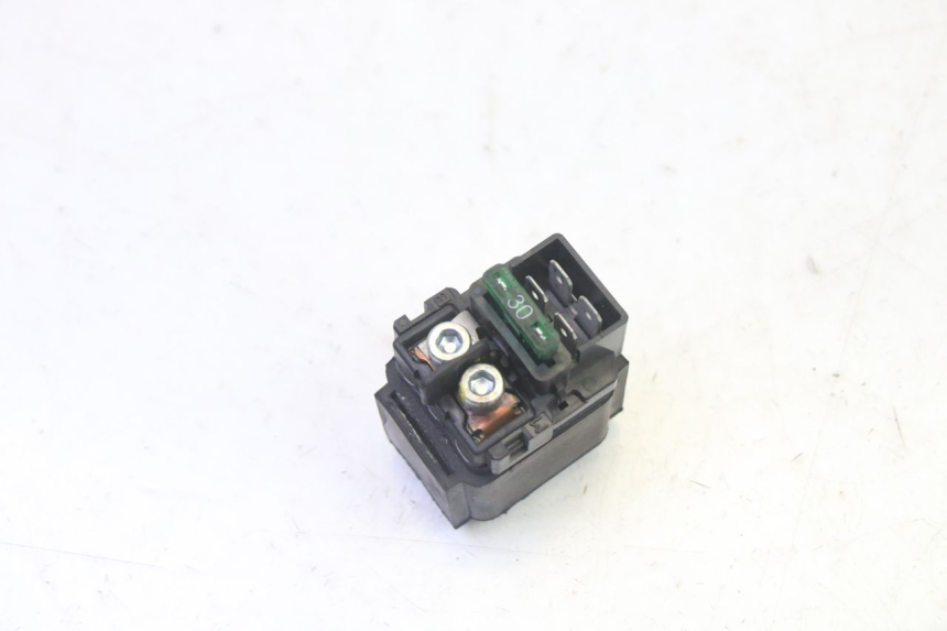 photo de RELÉ DE PARTIDA HONDA FES S-WING SWING ABS 125 (2007 - 2015) - Detalhe da peça