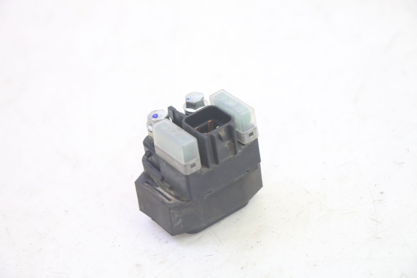photo de RELÉ DE PARTIDA YAMAHA FJR ABS 1300 (2006 - 2012) - Zoom do estado de desgaste