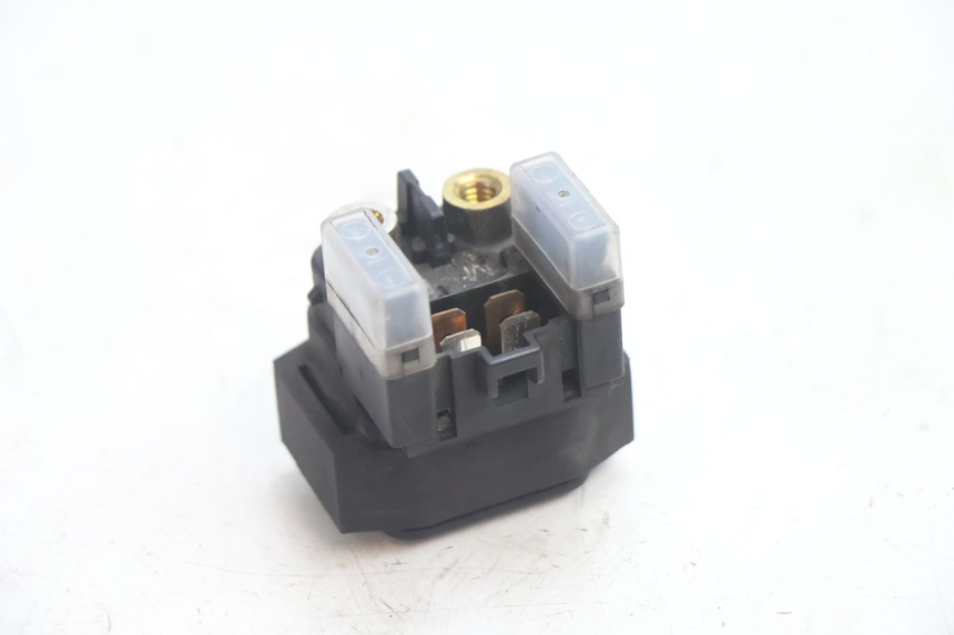 photo de RELÉ DE PARTIDA YAMAHA FJR 1300 (2001 - 2005) - Zoom do estado de desgaste