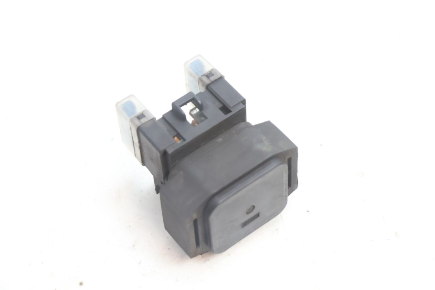 photo de RELÉ DE PARTIDA YAMAHA FJR 1300 (2001 - 2005) - Outro ângulo de visão