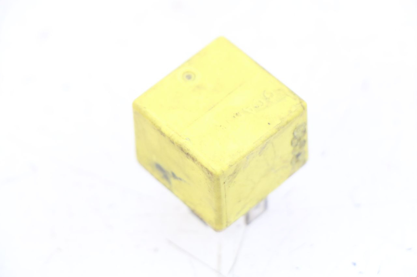 photo de RELÉ DE PARTIDA MBK FLIPPER 50 (2004 - 2012) - Zoom do estado de desgaste