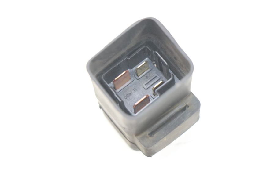 photo de RELÉ DE PARTIDA MBK FLIPPER 115 (2013 - 2017) - Zoom do estado de desgaste