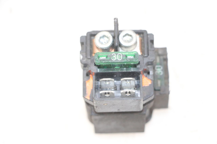 photo de RELÉ DE PARTIDA HONDA FORZA ABS 300 (2013 - 2017) - Zoom do estado de desgaste