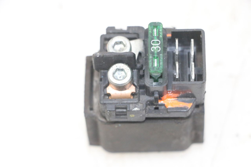 photo de RELÉ DE PARTIDA HONDA FORZA ABS 300 (2013 - 2017) - Outro ângulo de visão
