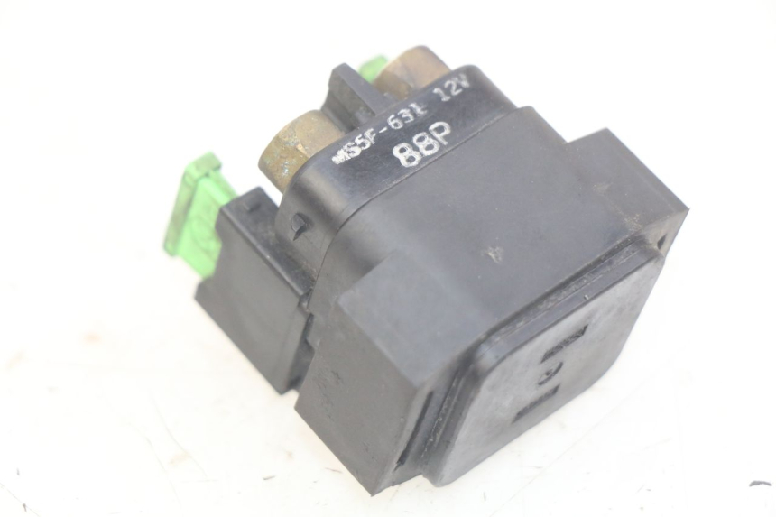 photo de RELÉ DE PARTIDA YAMAHA FZS FAZER 600 (1998 - 2001) - Zoom do estado de desgaste