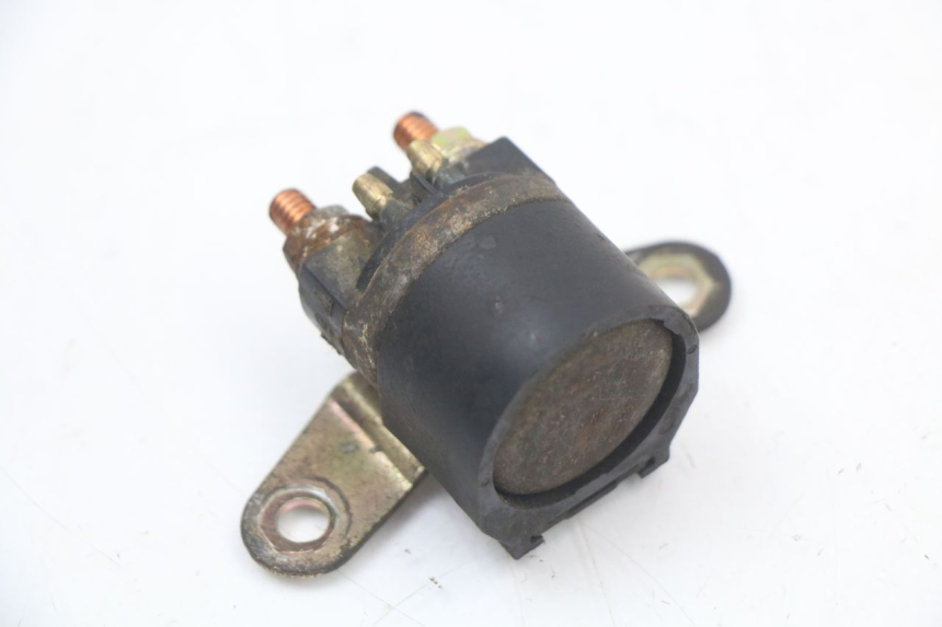 photo de RELÉ DE PARTIDA SUZUKI GN 125 (1997 - 2000) - Outro ângulo de visão
