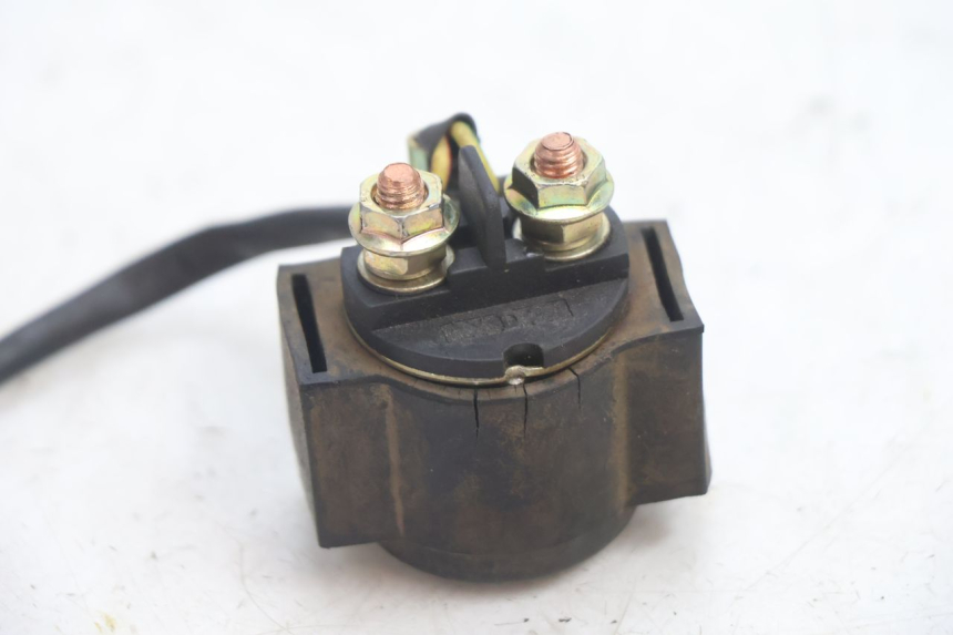 photo de RELÉ DE PARTIDA VASTRO GP 2T 50 (2013 - 2017) - Detalhe da peça