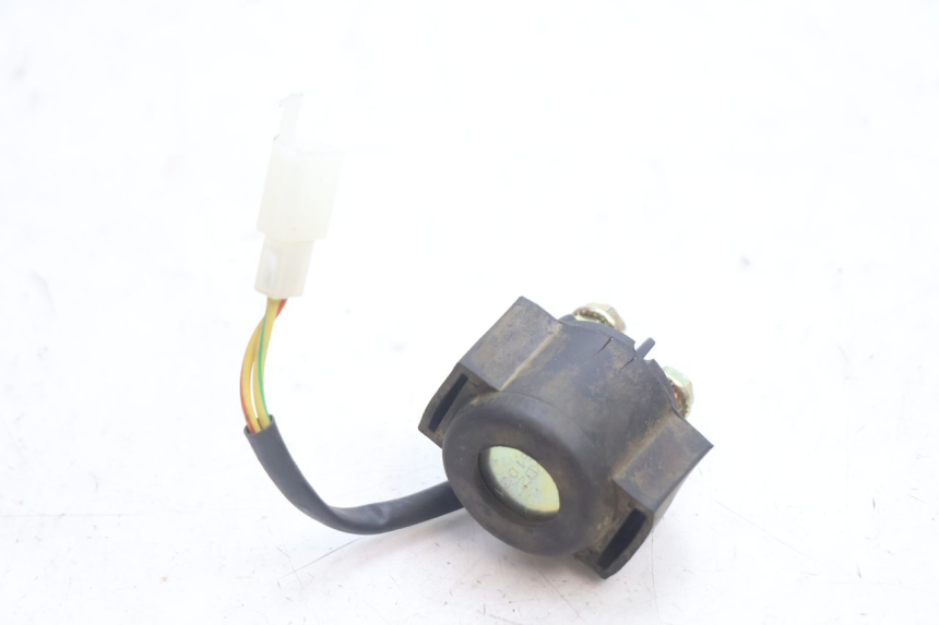 photo de RELÉ DE PARTIDA VASTRO GP 2T 50 (2013 - 2017) - Outro ângulo de visão