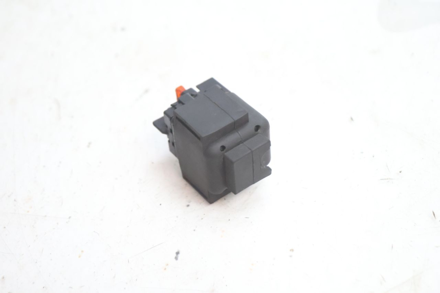 photo de RELÉ DE PARTIDA GILERA GP 800 (2007 - 2013) - Ampliação técnica