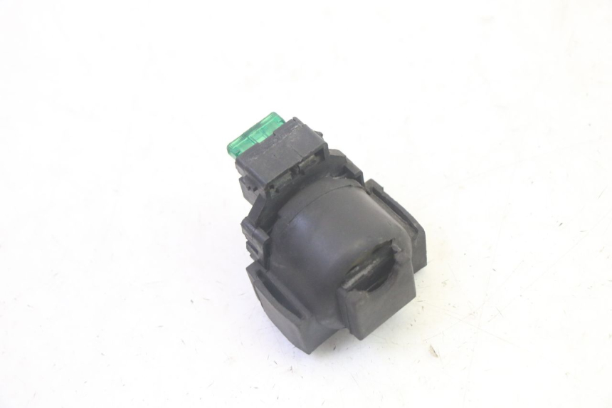 photo de RELÉ DE PARTIDA KAWASAKI GPX R WARBIRD 600 (1988 - 1993) - Zoom do estado de desgaste