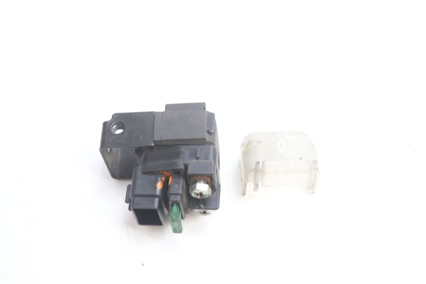 photo de RELÉ DE PARTIDA SUZUKI GSF N BANDIT 1200 (2001 - 2005) - Zoom do estado de desgaste