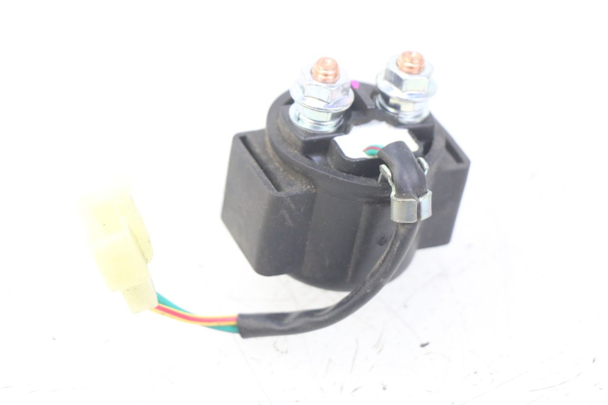 photo de RELÉ DE PARTIDA JM MOTORS GT LINE 4T 50 (2021 - 2023) - Outro ângulo de visão