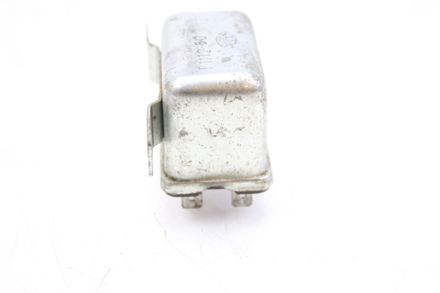 photo de RELÉ DE PARTIDA PIAGGIO HEXAGON 2T 125 (1994 - 1998) - Outro ângulo de visão