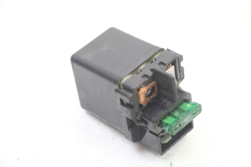 photo de RELÉ DE PARTIDA HONDA FES S-WING SWING ABS 125 (2007 - 2015) - Zoom do estado de desgaste