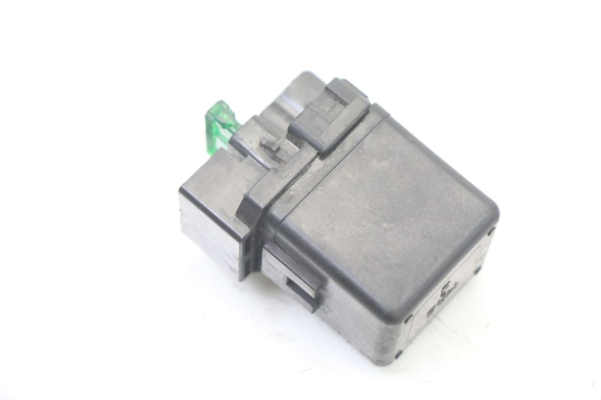 photo de RELÉ DE PARTIDA HONDA FES S-WING SWING ABS 125 (2007 - 2015) - Outro ângulo de visão