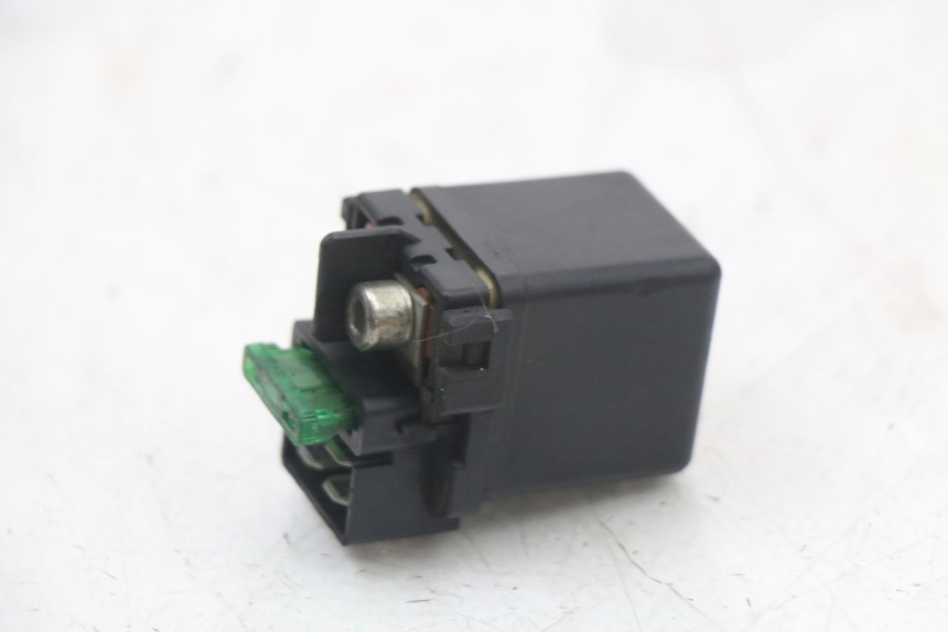 photo de RELÉ DE PARTIDA HONDA NES AROBASE 125 (2000 - 2003) - Outro ângulo de visão
