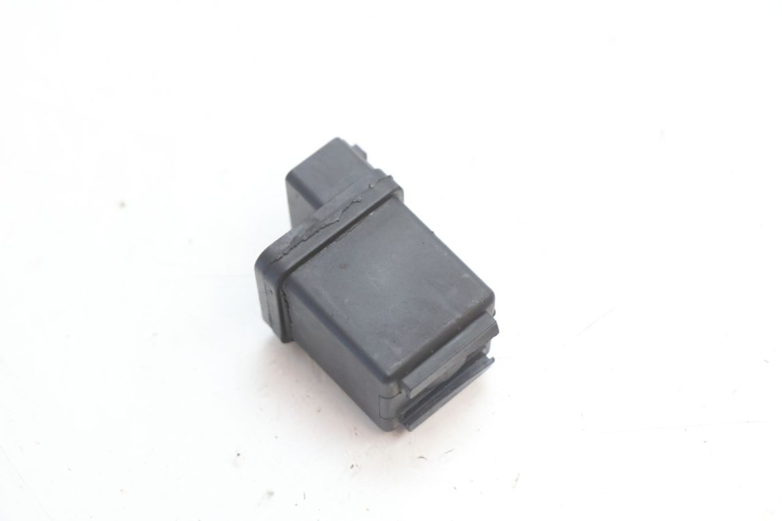 photo de RELÉ DE PARTIDA PEUGEOT KISBEE 2T 50 (2010 - 2017) - Zoom do estado de desgaste