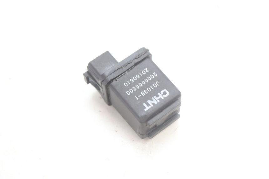 photo de RELÉ DE PARTIDA PEUGEOT KISBEE 4T 50 (2010 - 2017) - Detalhe da peça