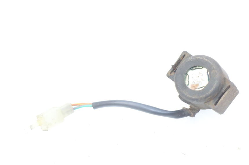 photo de RELÉ DE PARTIDA PEUGEOT LUDIX 2 PRO 4T 50 (2008 - 2013) - Zoom do estado de desgaste