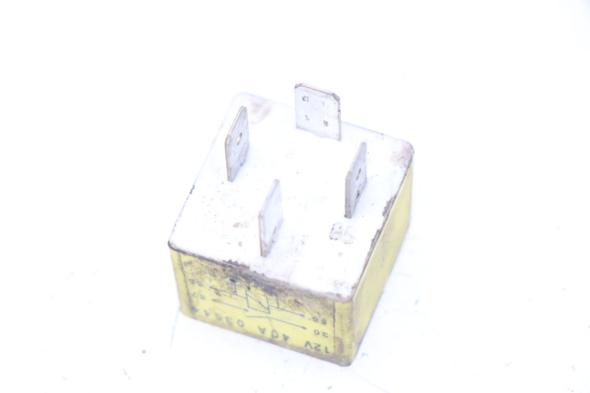 photo de RELÉ DE PARTIDA PEUGEOT LUDIX 50 (2008 - 2017) - Zoom do estado de desgaste
