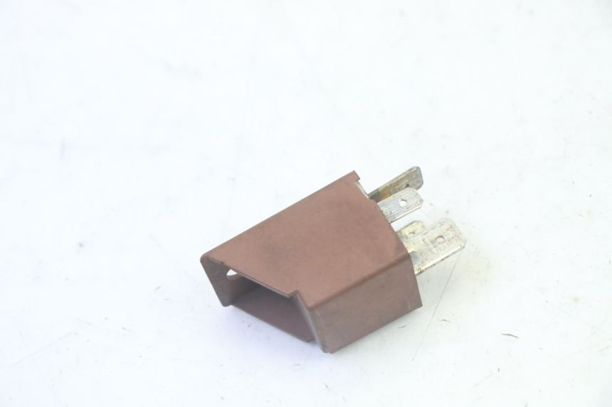 photo de RELÉ DE PARTIDA PIAGGIO MP3 LT 300 (2010 - 2016) - Zoom do estado de desgaste