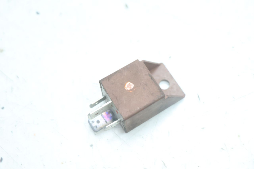 photo de RELÉ DE PARTIDA PIAGGIO MP3 125 (2006 - 2014) - Vista principal
