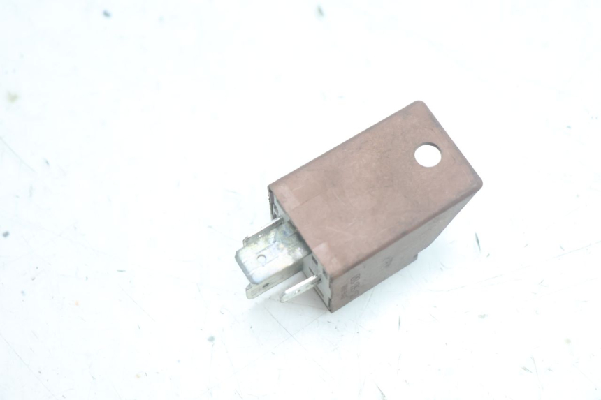 photo de RELÉ DE PARTIDA PIAGGIO MP3 125 (2006 - 2014) - Outro ângulo de visão