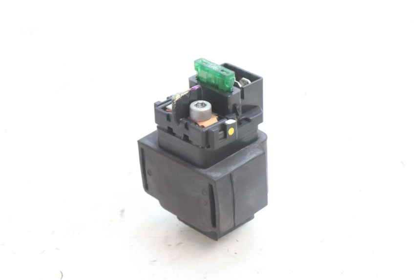 photo de RELÉ DE PARTIDA PIAGGIO MP3 500 (2016 - 2018) - Zoom do estado de desgaste
