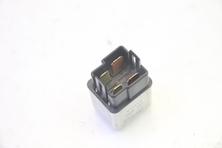 photo de RELÉ DE PARTIDA YAMAHA NEOS NEO'S 4T 50 (2008 - 2016) - Outro ângulo de visão