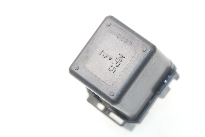 photo de RELÉ DE PARTIDA HONDA NSS EX FORZA 250 (2005 - 2013) - Detalhe da peça