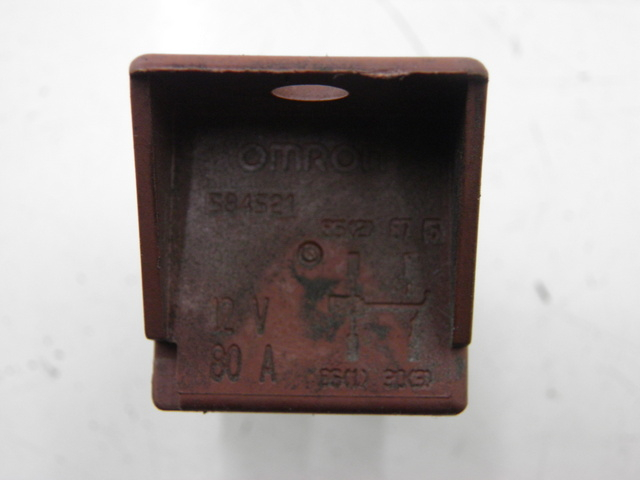 photo de RELÉ DE PARTIDA PIAGGIO MP3 RL 125 (2008 - 2009) - Detalhe da peça