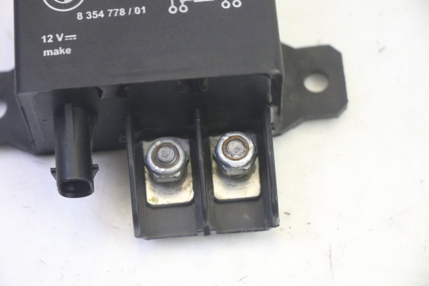 photo de RELÉ DE PARTIDA BMW R GS 1250 (2021 - 2024) - Zoom do estado de desgaste