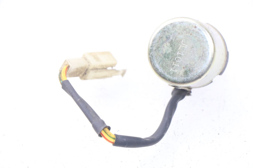 photo de RELÉ DE PARTIDA DAELIM S4 50 (2010 - 2015) - Detalhe da peça