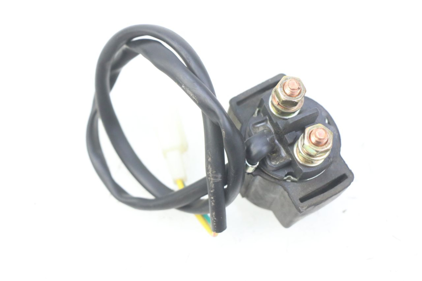 photo de RELÉ DE PARTIDA JM MOTORS SANTANA 50 (2014 - 2023) - Outro ângulo de visão