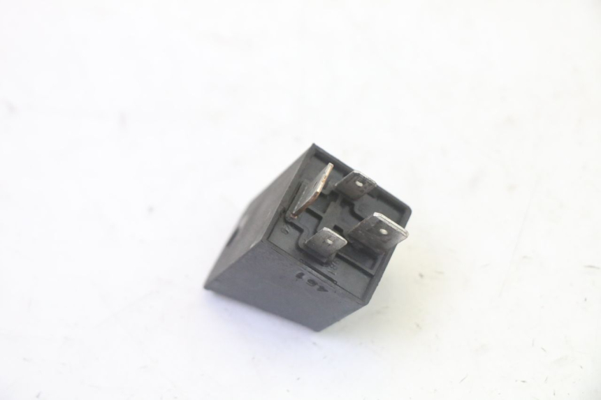 photo de RELÉ DE PARTIDA PEUGEOT SATELIS 125 (2010 - 2012) - Zoom do estado de desgaste