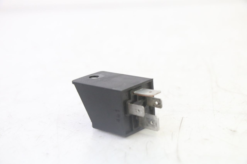 photo de RELÉ DE PARTIDA PEUGEOT SATELIS 125 (2010 - 2012) - Outro ângulo de visão