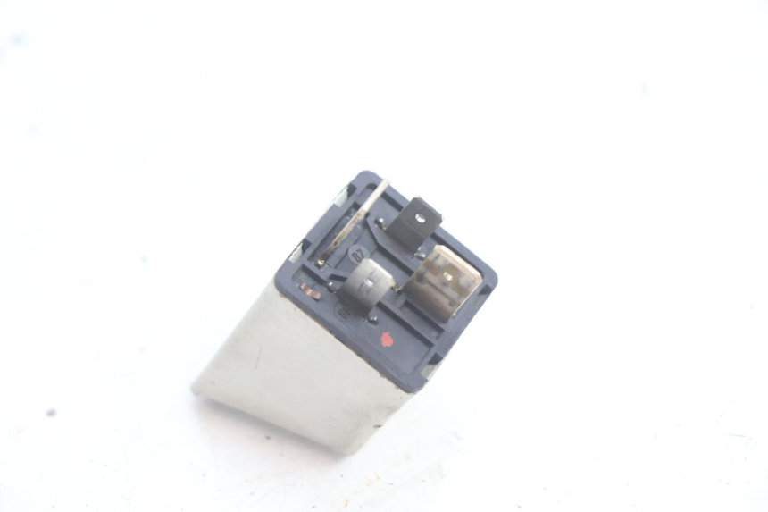 photo de RELÉ DE PARTIDA PEUGEOT SATELIS 125 (2006 - 2009) - Ampliação técnica