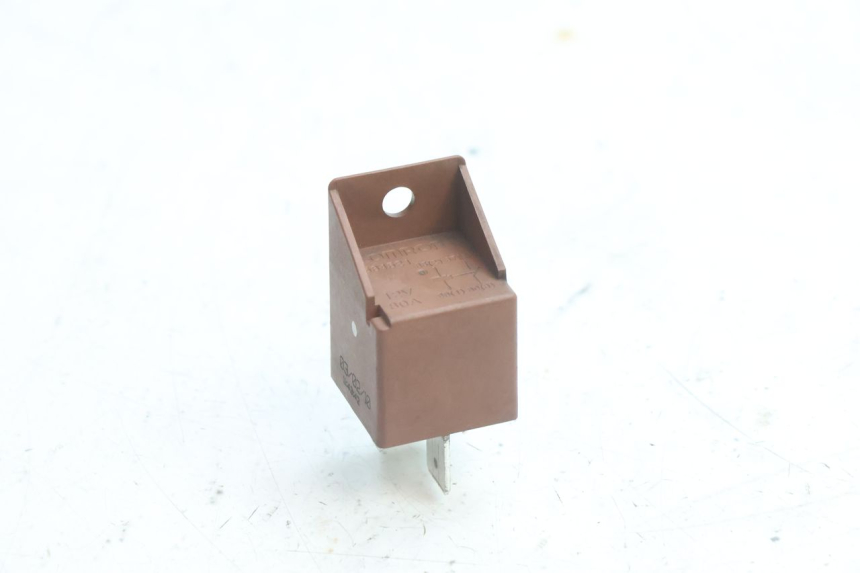 photo de RELÉ DE PARTIDA PEUGEOT SATELIS 125 (2006 - 2009) - Detalhe da peça