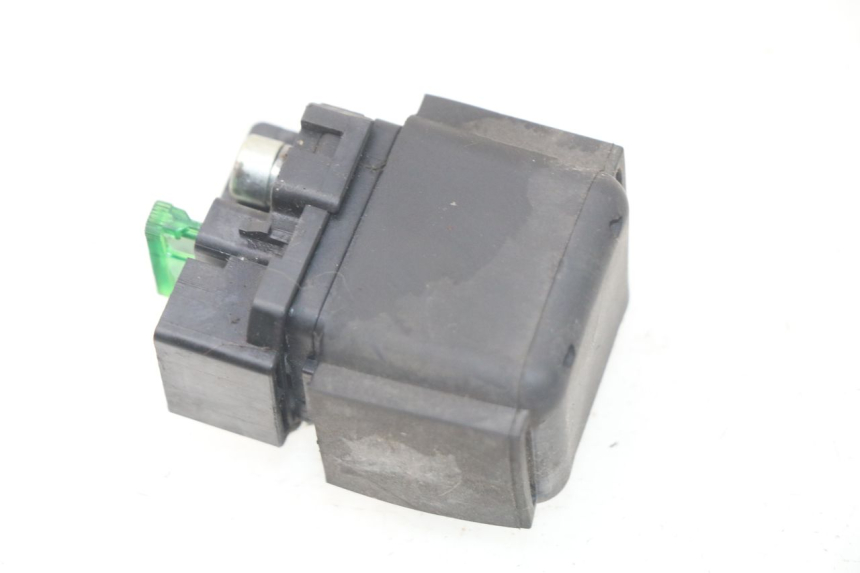 photo de RELÉ DE PARTIDA HONDA SES DYLAN 125 (2002 - 2006) - Zoom do estado de desgaste